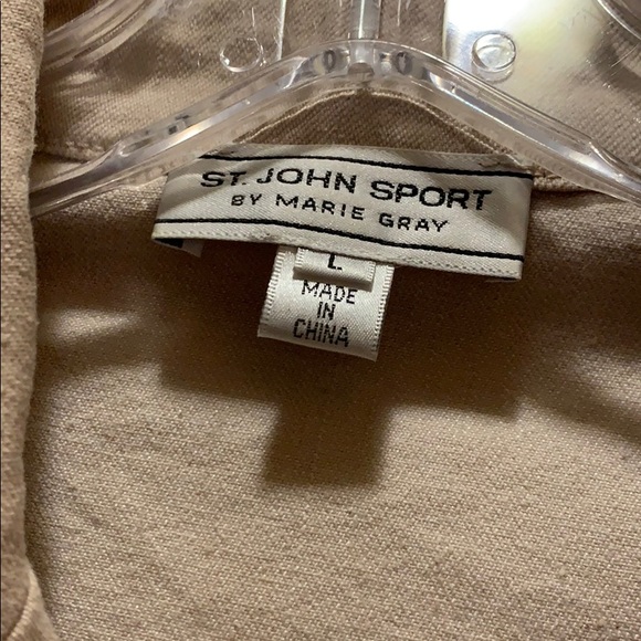 Jacket and pant set - Picture 6 of 7